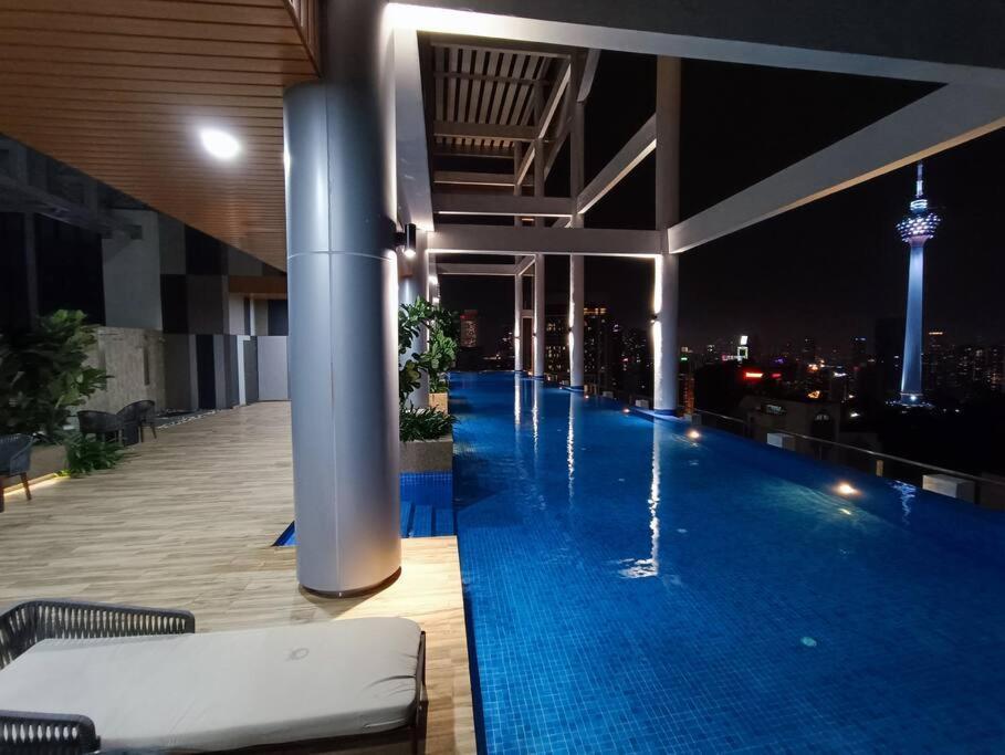 Cl 27A Insta Klcc View & Infinity Pool View Διαμέρισμα Κουάλα Λουμπούρ Εξωτερικό φωτογραφία