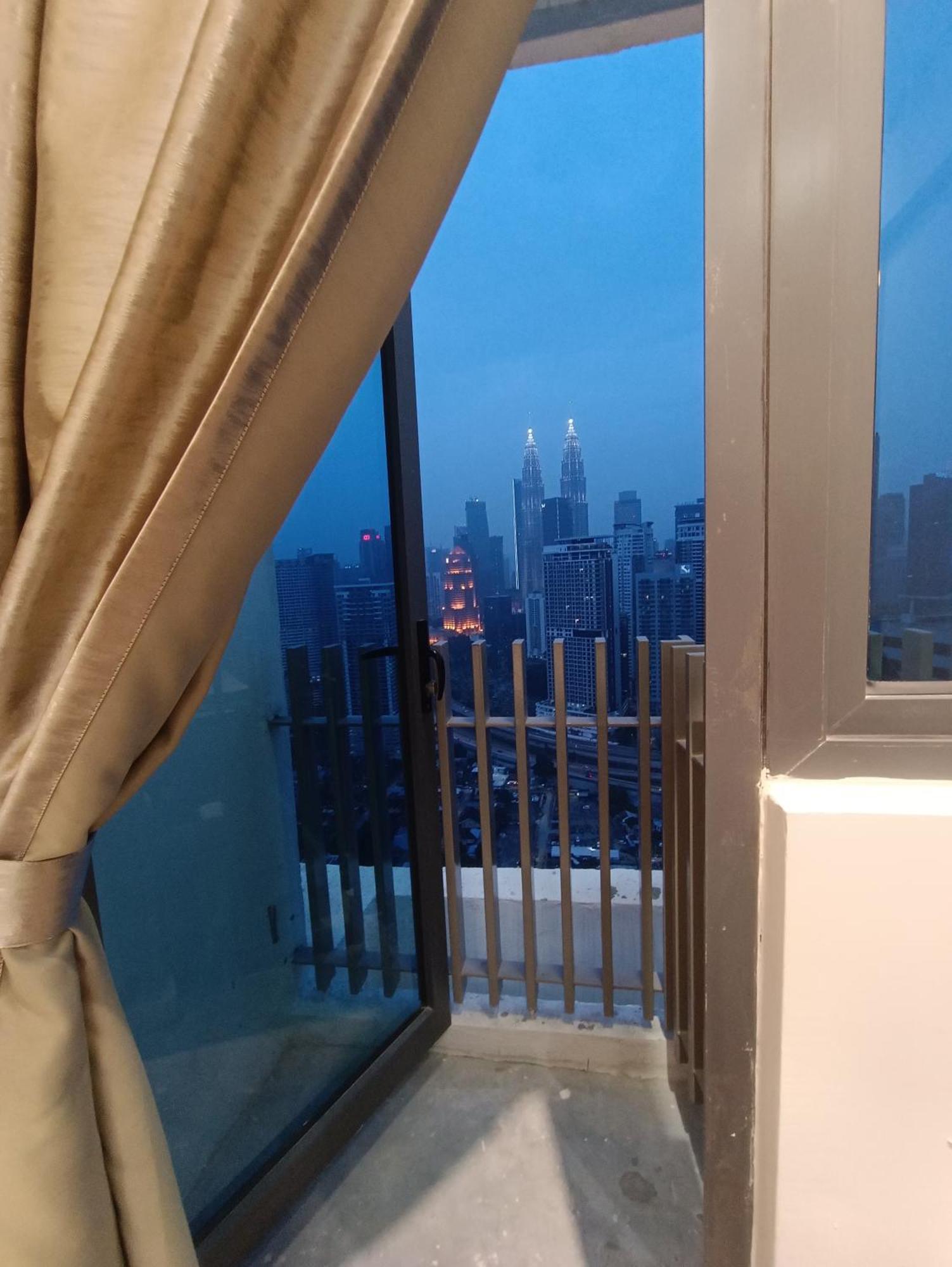 Cl 27A Insta Klcc View & Infinity Pool View Διαμέρισμα Κουάλα Λουμπούρ Εξωτερικό φωτογραφία